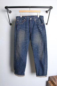 Levi&#039;s  501 (32~33) &quot;made in USA&quot;